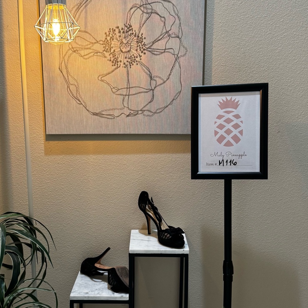 Gently used/no box: Kate Spade size 8 B black mesh/suede bow 4 inch heels